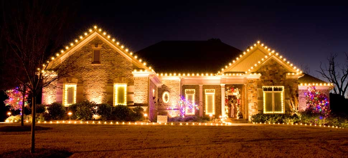 Elegant Christmas Light Display